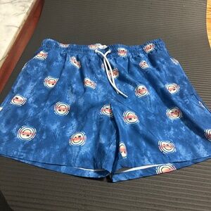 Men’s swimming trunks